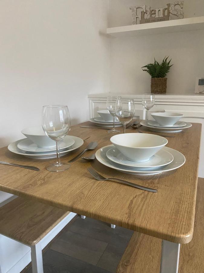 Montrose - Perfect Contractor Stay, Own Driveway, 3 Bedrooms Gateshead Bagian luar foto