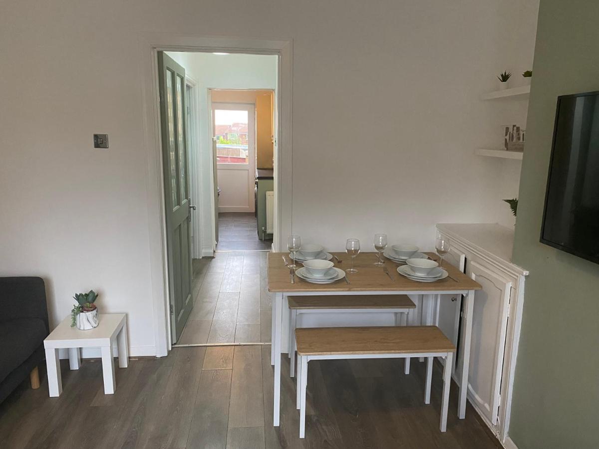 Montrose - Perfect Contractor Stay, Own Driveway, 3 Bedrooms Gateshead Bagian luar foto