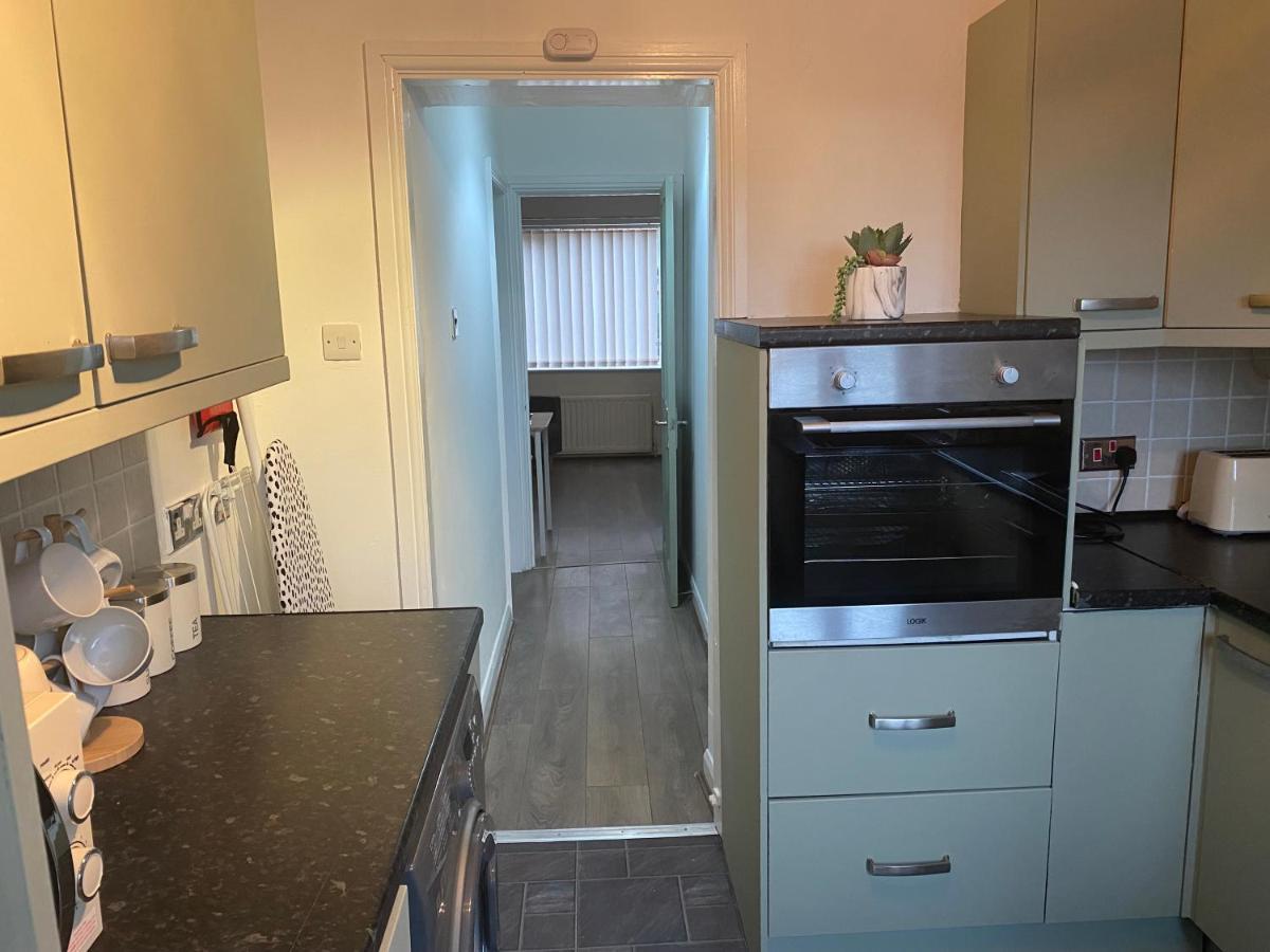 Montrose - Perfect Contractor Stay, Own Driveway, 3 Bedrooms Gateshead Bagian luar foto