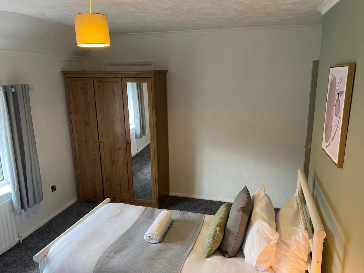 Montrose - Perfect Contractor Stay, Own Driveway, 3 Bedrooms Gateshead Bagian luar foto
